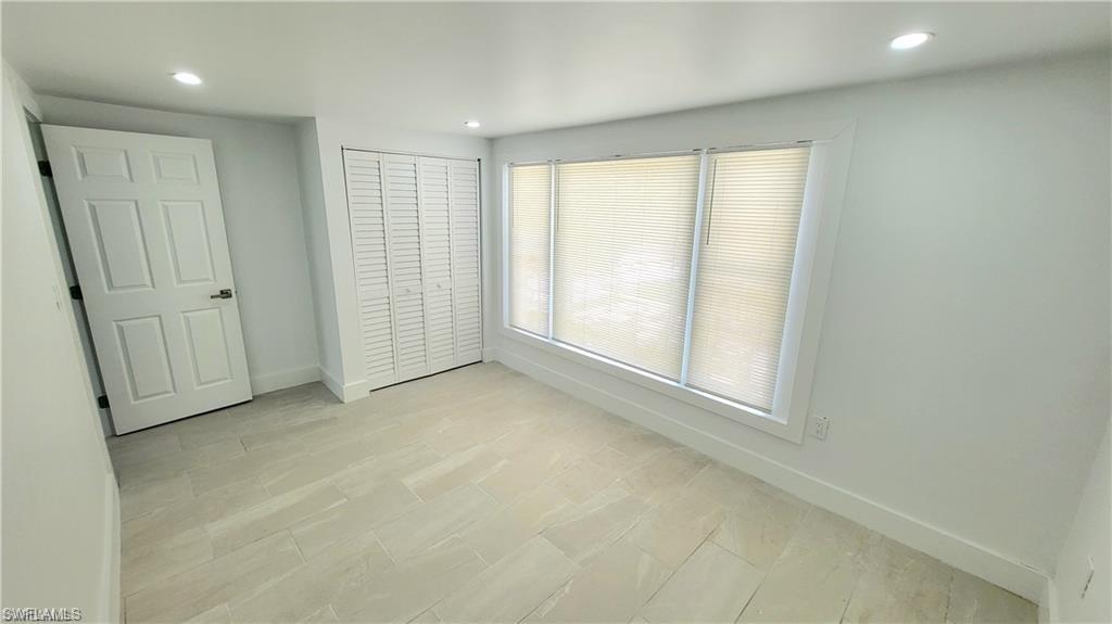 10671 Hampton St Property Photo 11