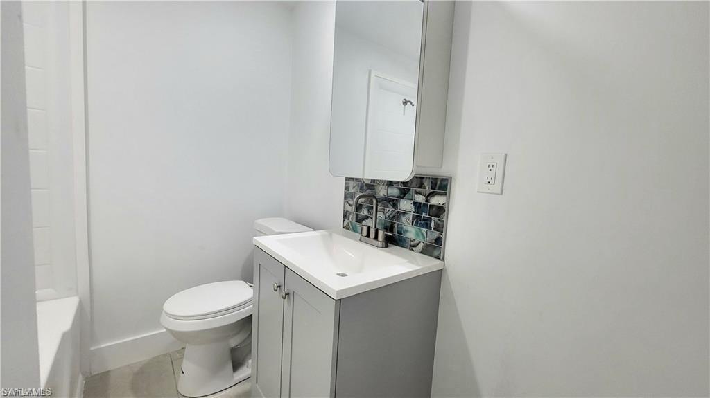 10671 Hampton St Property Photo 15
