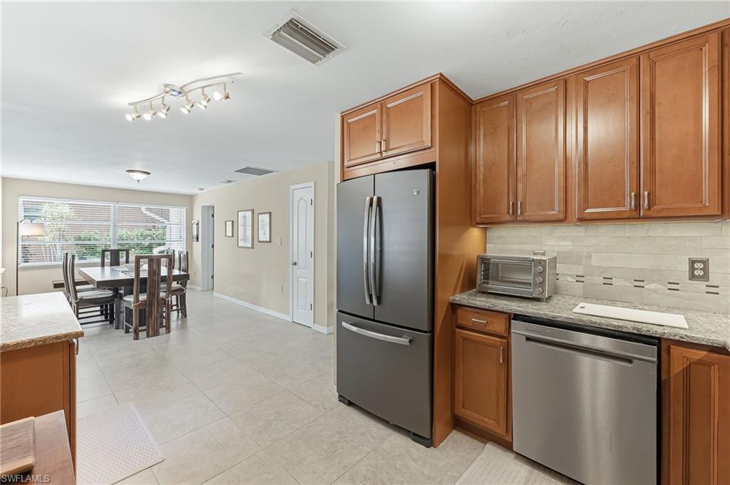 27051 Sun Aqua Ln Property Photo 10