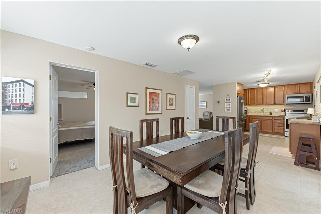 27051 Sun Aqua Ln Property Photo 12