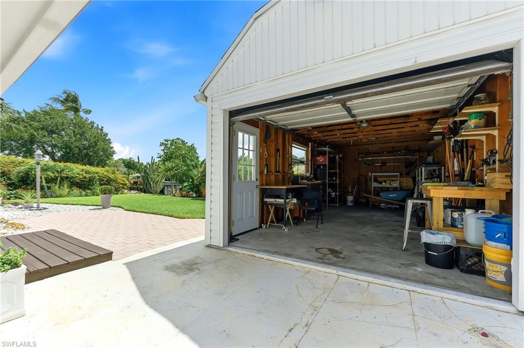 27051 Sun Aqua Ln Property Photo 24