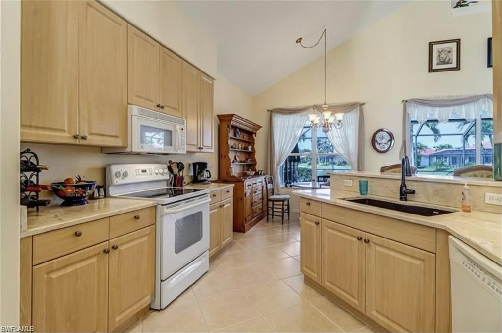 1041 Jardin Dr Property Photo 1