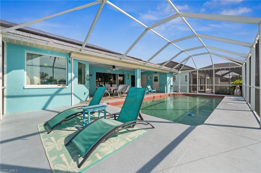 1408 23rd St Property Photo 2