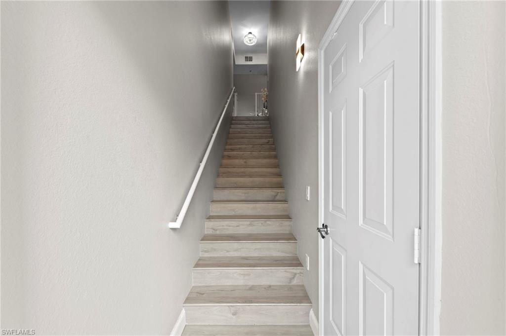20261 Estero Gardens Cir 207 Property Photo 4
