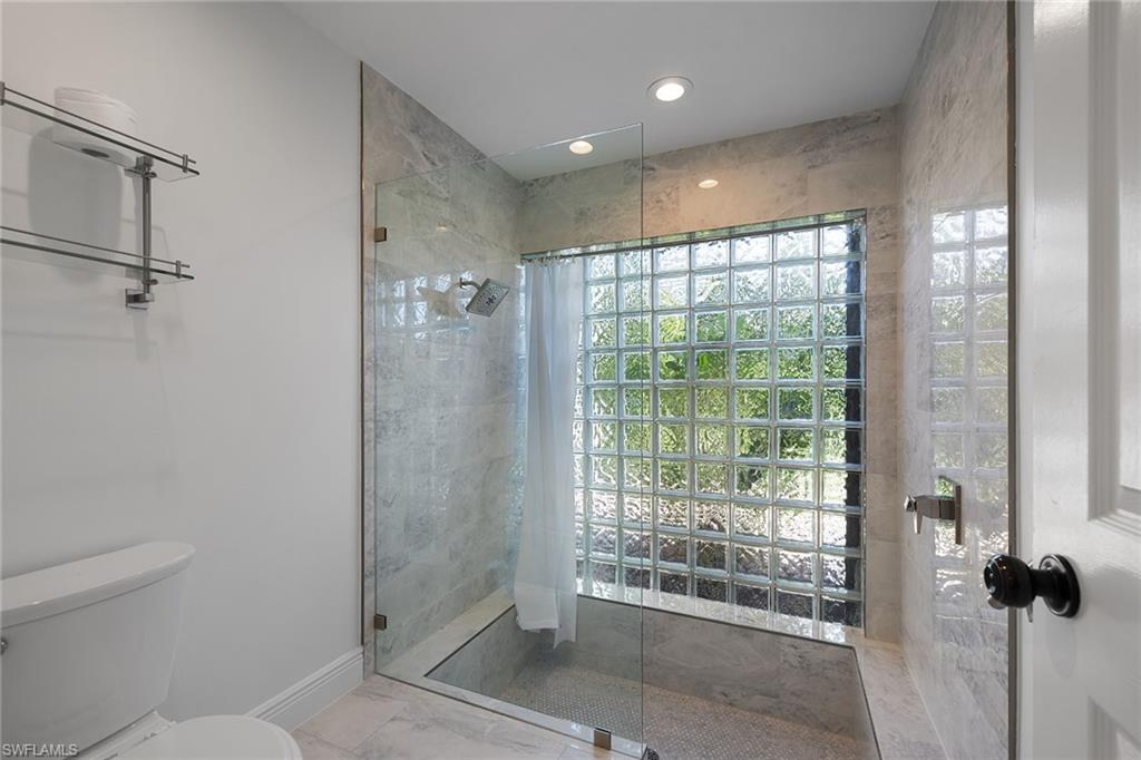 28432 Highgate Dr Property Photo 26