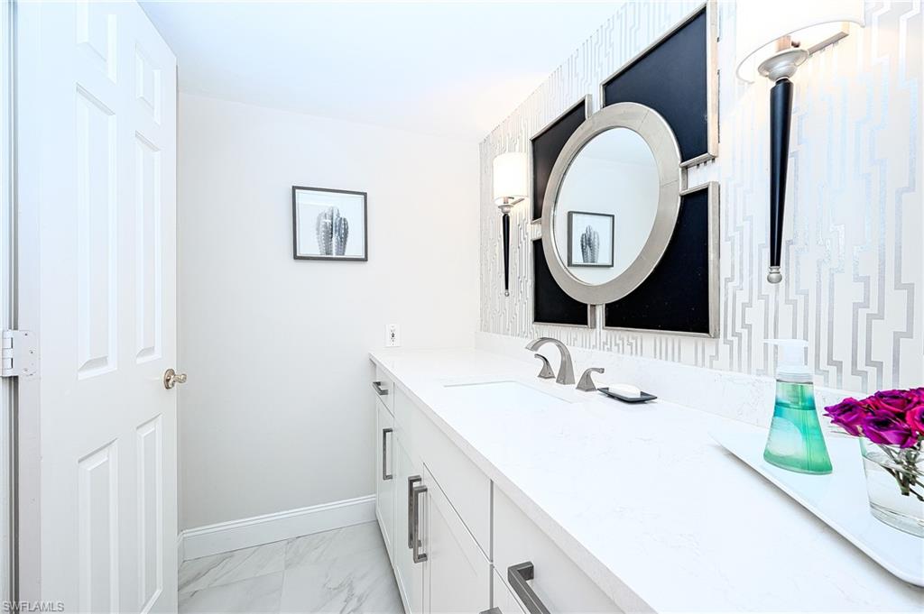 586 Beachwalk Cir O-205 Property Photo 20