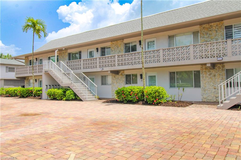 1686 Blue Point Ave B7 Property Photo 3