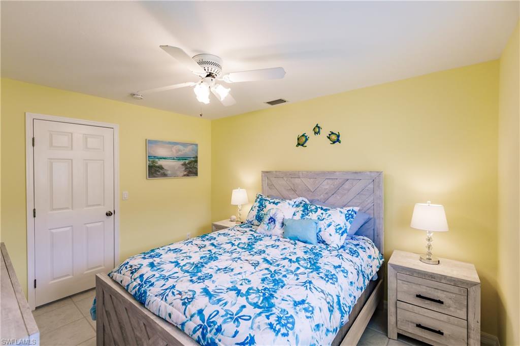 1704 44th Ter Property Photo 17