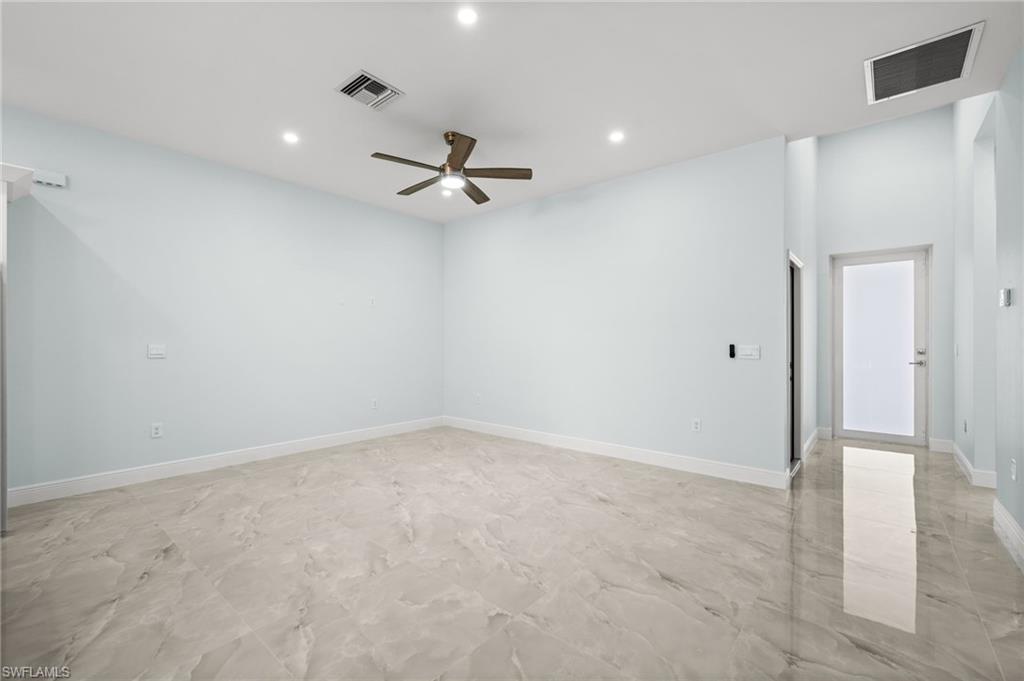 301/303 Pennfield St Property Photo 32