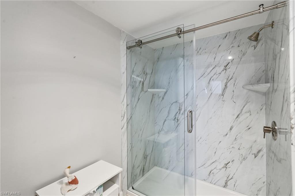 4223 Bay Beach Ln 4f Property Photo 12