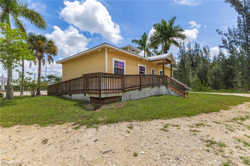 3640 Pine Island Rd Property Photo 18