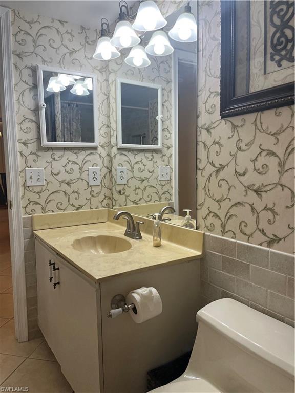 3001 Sandpiper Bay Cir B106 Property Photo 12
