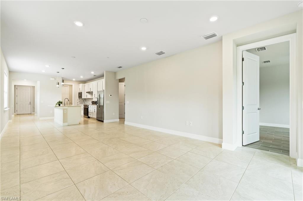 2244 Yellowfin Cir Property Photo 7