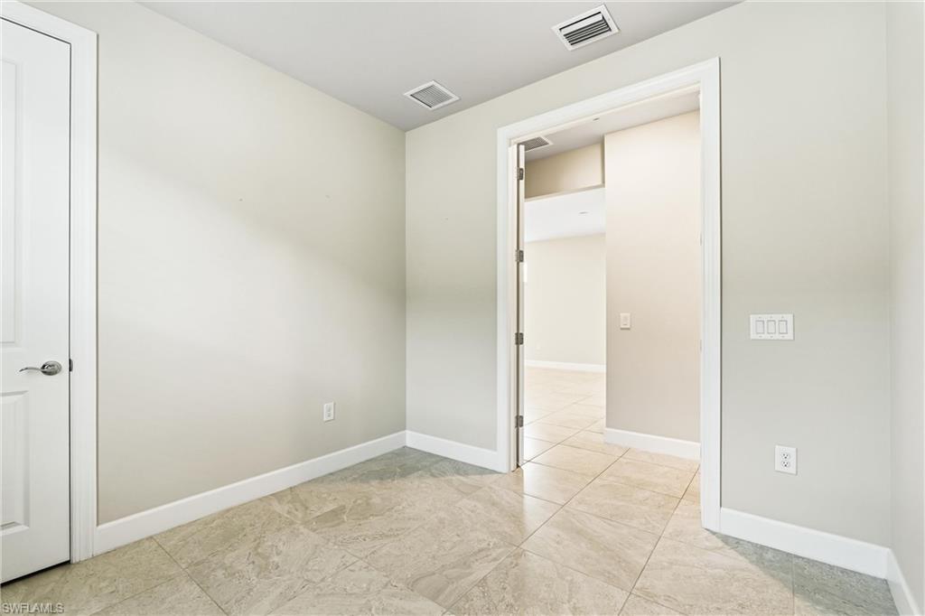 2244 Yellowfin Cir Property Photo 17