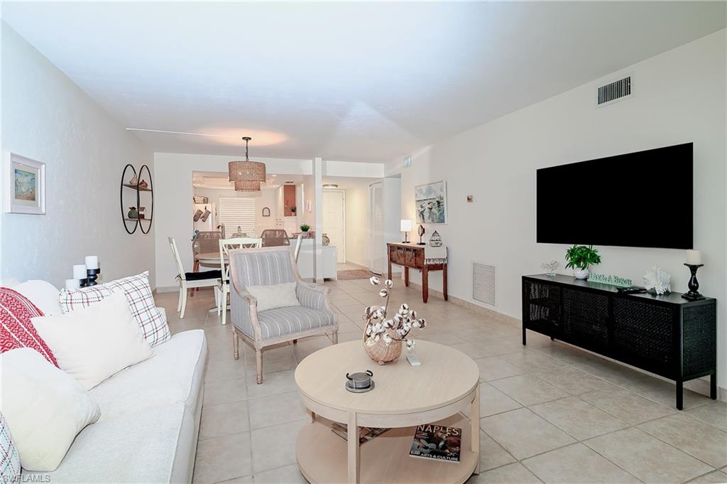 135 Cypress Way E C-135 Property Photo 12