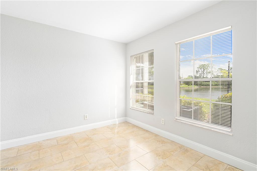 185 Santa Clara Dr 13 Property Photo 4