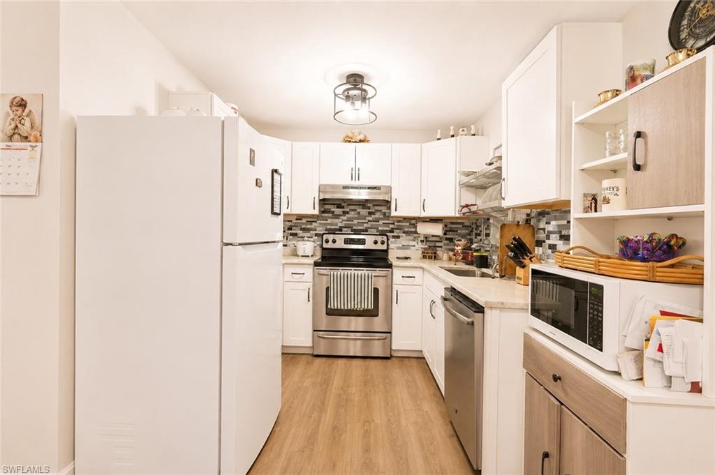 130 Jung Blvd W Property Photo 8