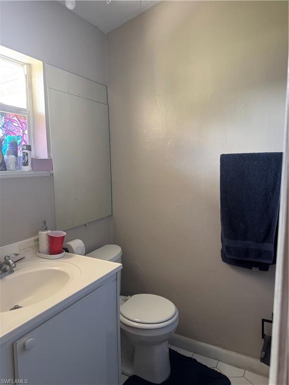 2642 Santa Barbara Blvd Property Photo 8