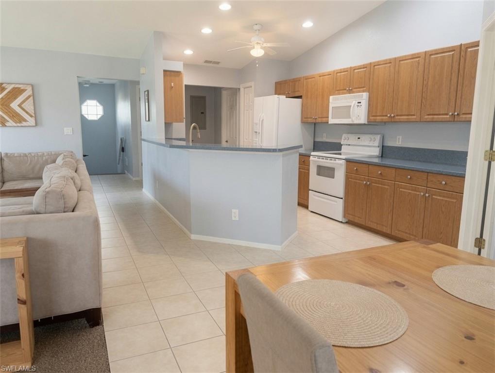 20068 Lake Vista Cir N 2d Property Photo 10