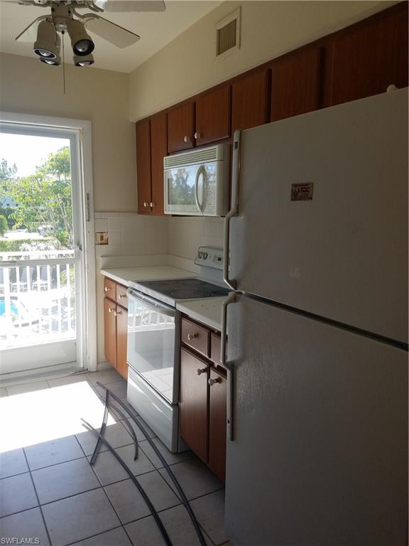 216 Banyan Blvd 216 Property Photo 11