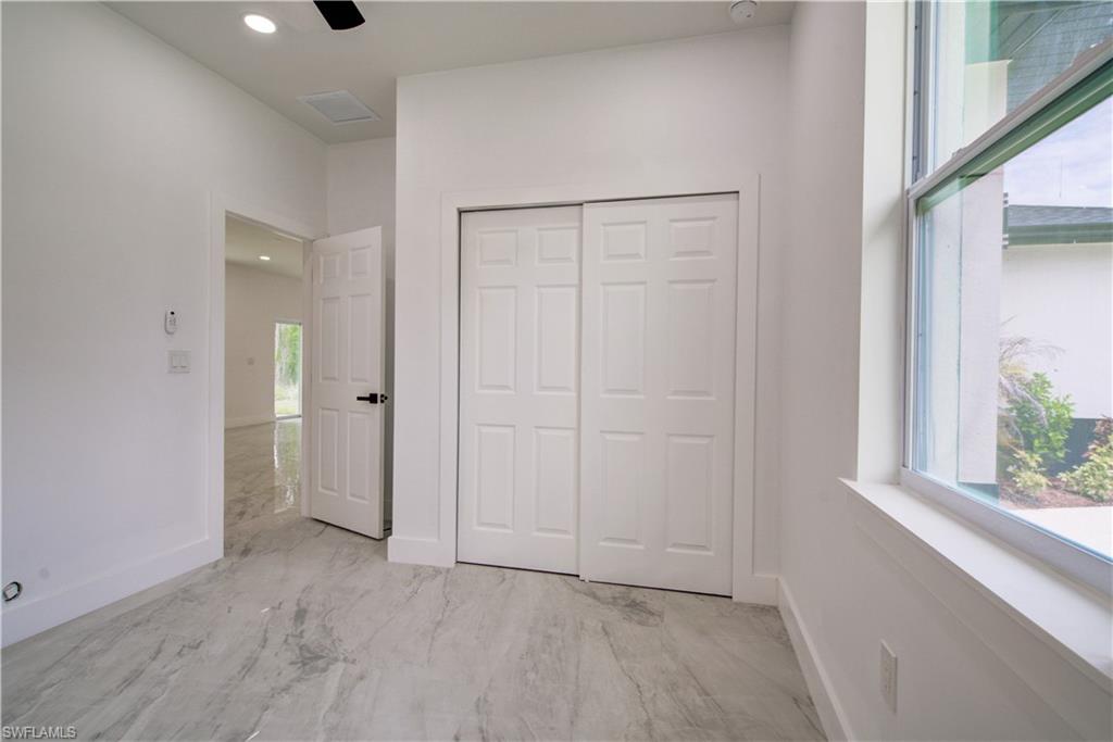 1020 Carroll St E Property Photo 19