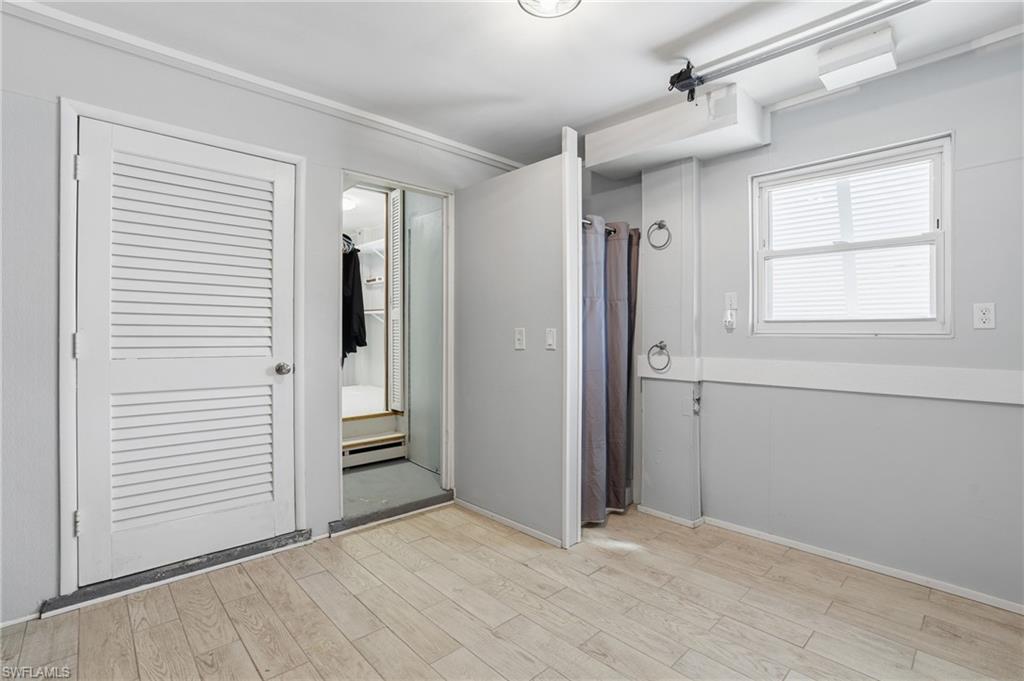 850 Oak St Property Photo 20