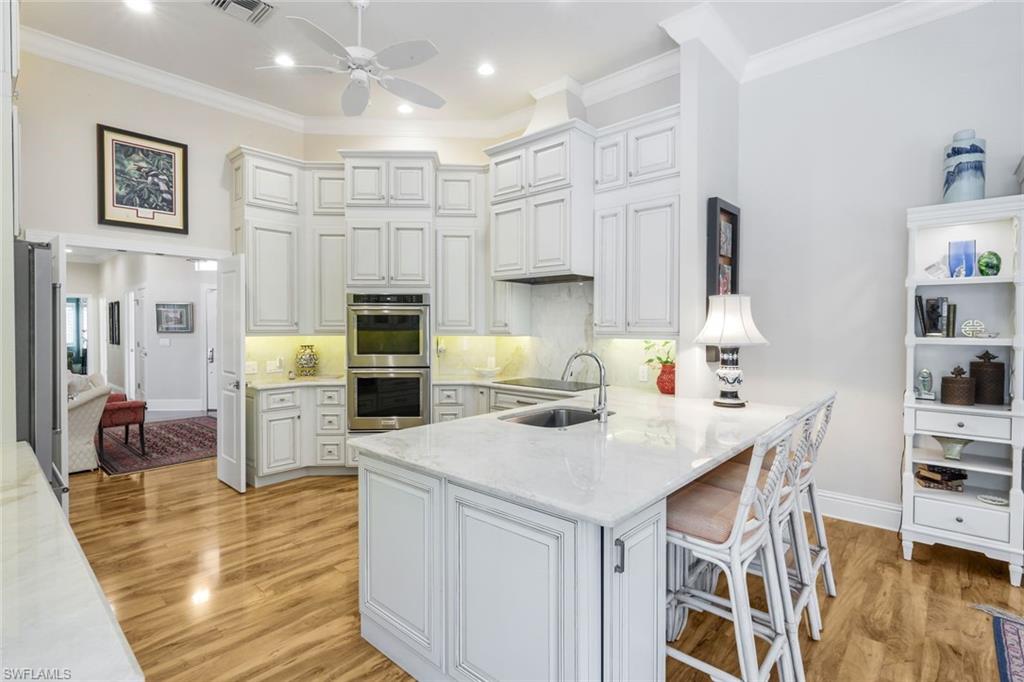 15248 Devon Green Ln Property Photo 14