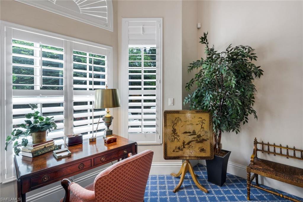 15248 Devon Green Ln Property Photo 19