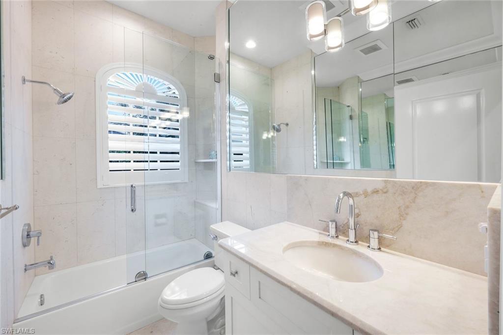 15248 Devon Green Ln Property Photo 24