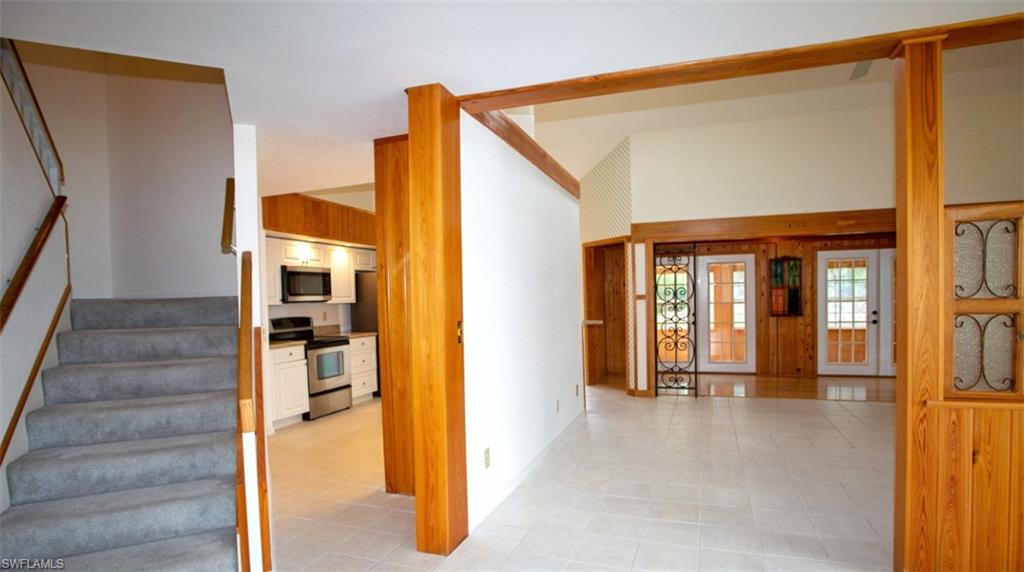 226021643 Property Photo 11
