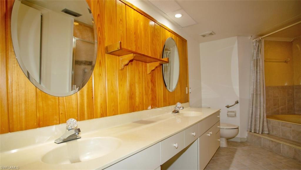 226021643 Property Photo 26