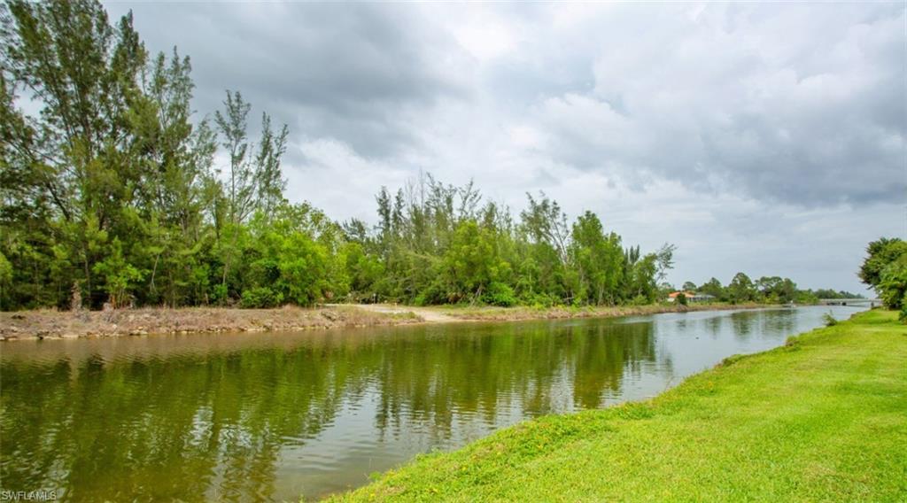226021643 Property Photo 33