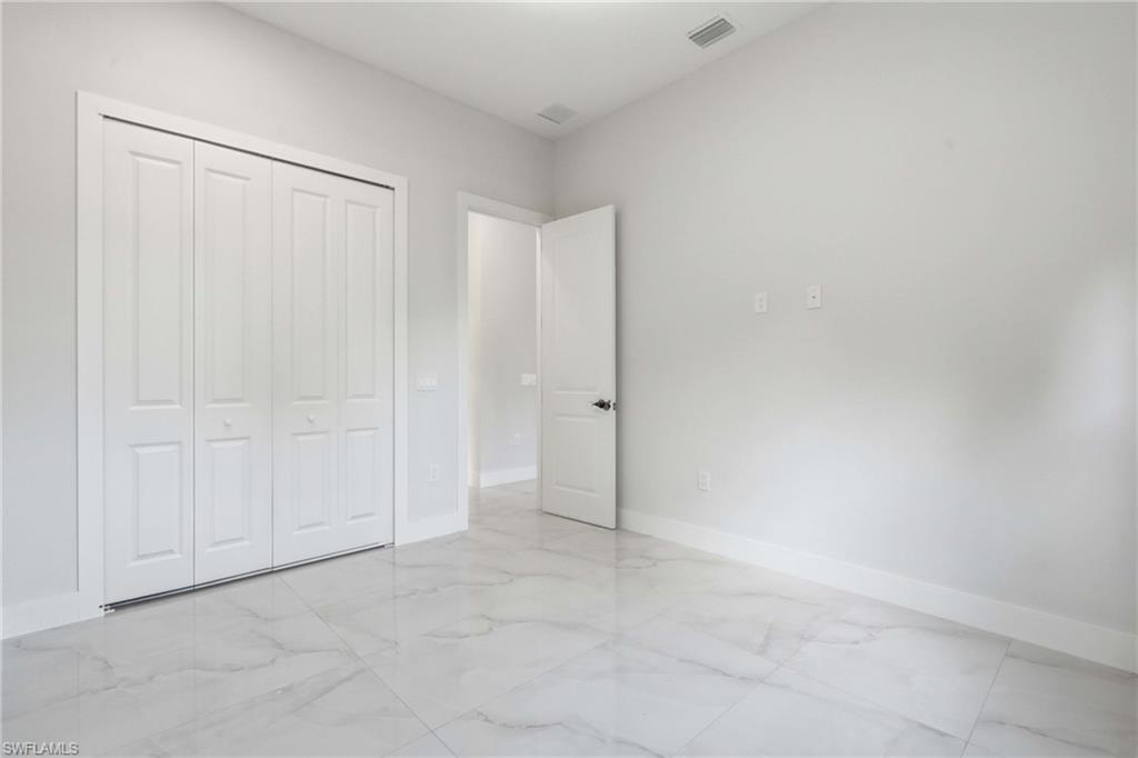 208 45th Ave Ne Property Photo 15