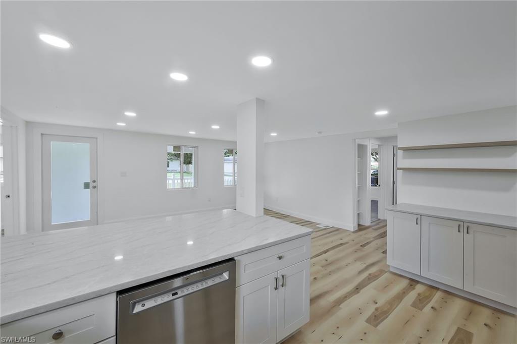 1755 Oakley Ave Property Photo 12