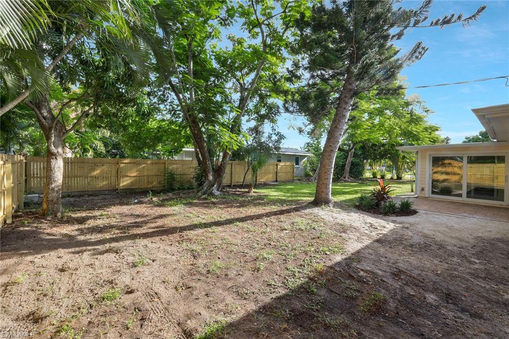1755 Oakley Ave Property Photo 26