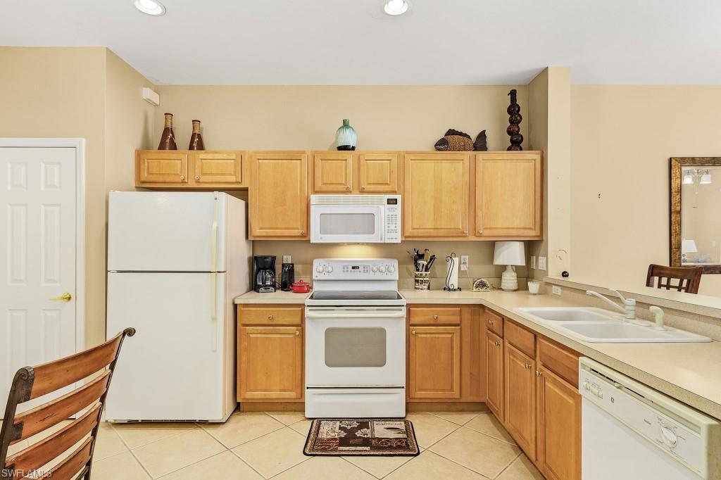 8381 Village Edge Cir 3 Property Photo 10