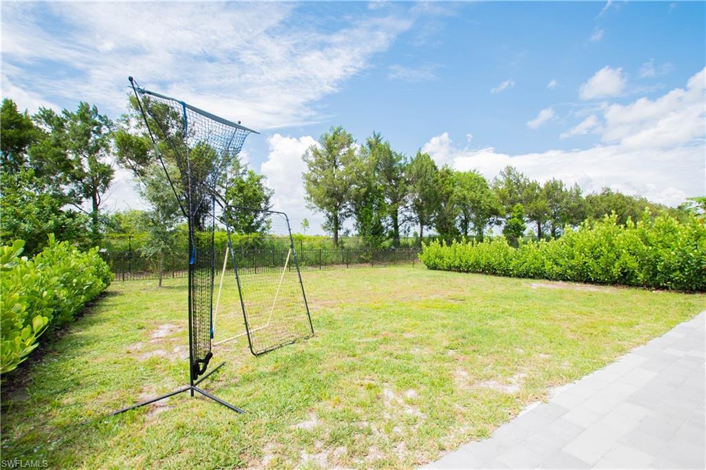 2639 Scarlet Way Property Photo 32