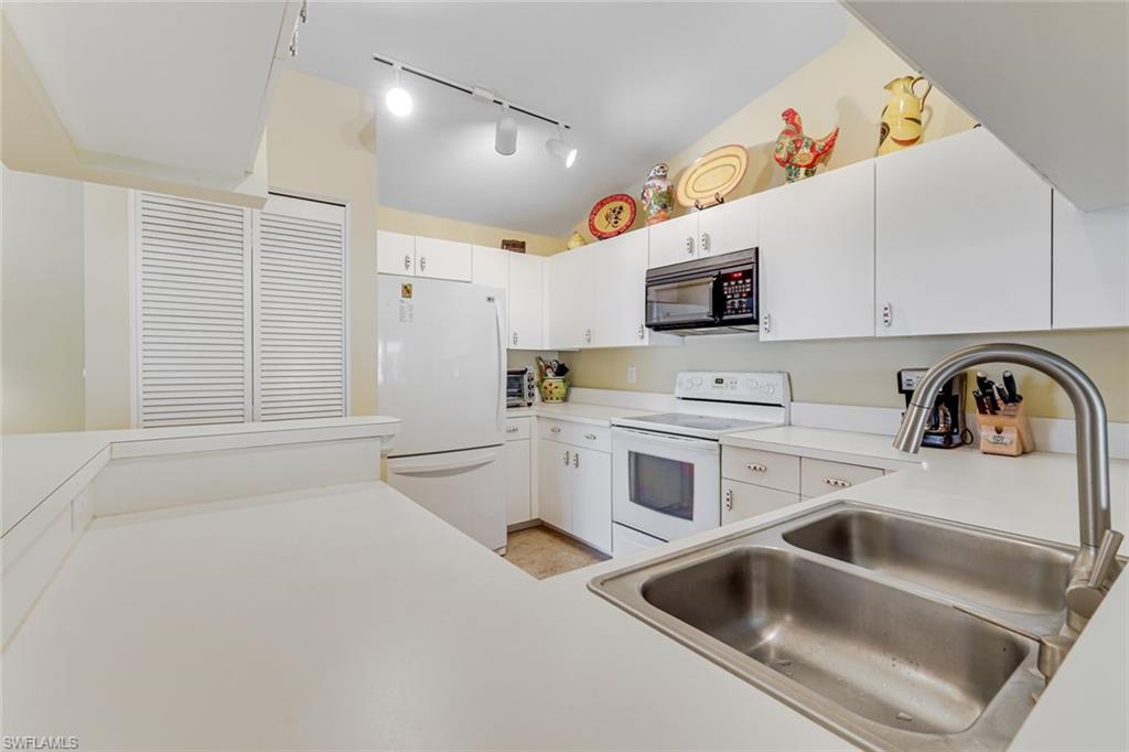 4181 Lake Forest Dr 1522 Property Photo 14