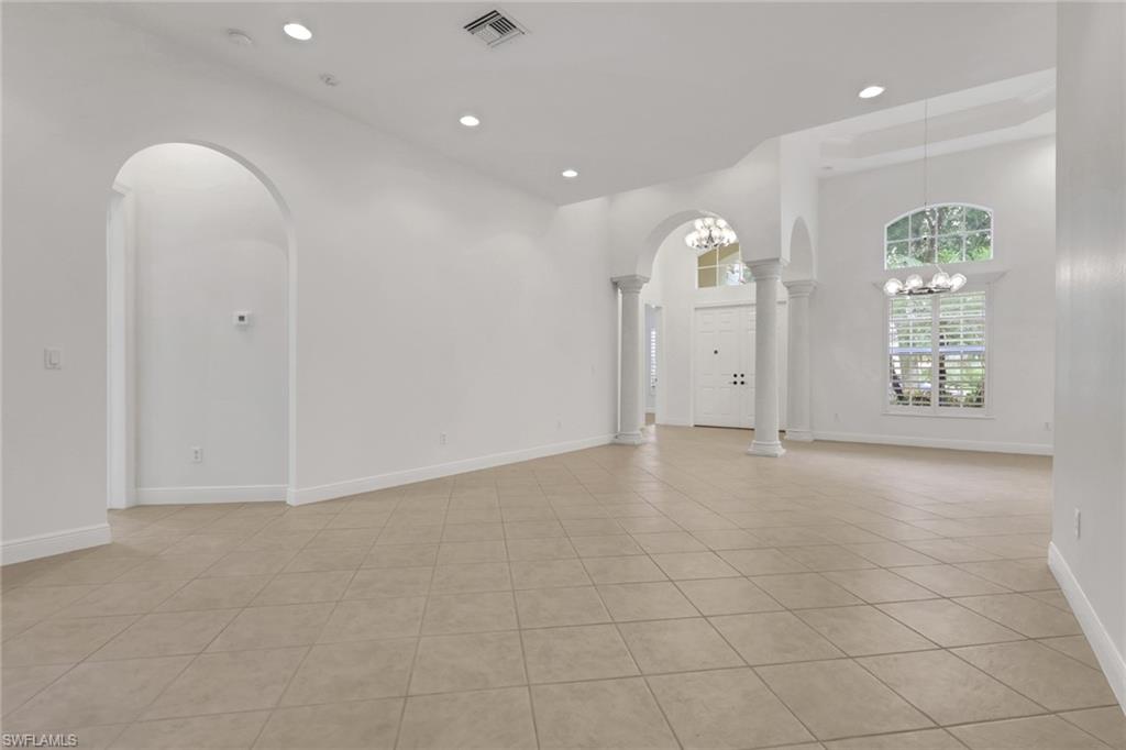 10233 Avonleigh Dr Property Photo 7