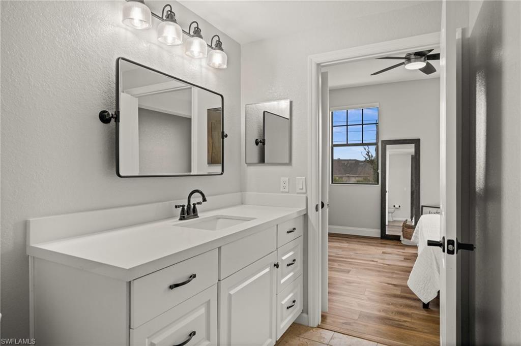 12930 Positano Cir 307 Property Photo 10