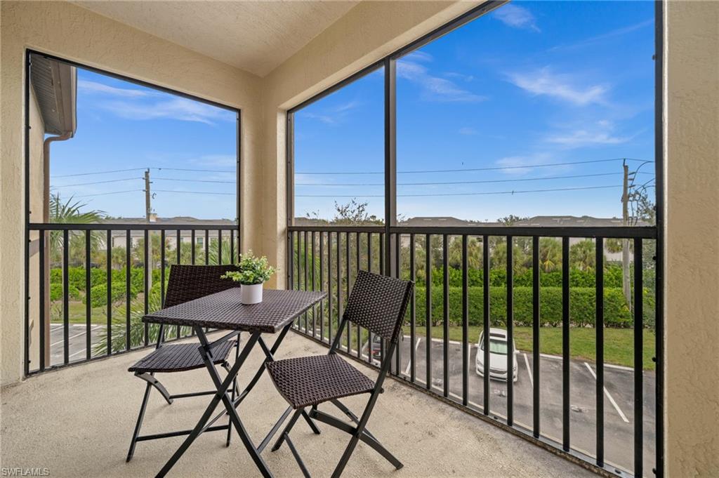 12930 Positano Cir 307 Property Photo 15