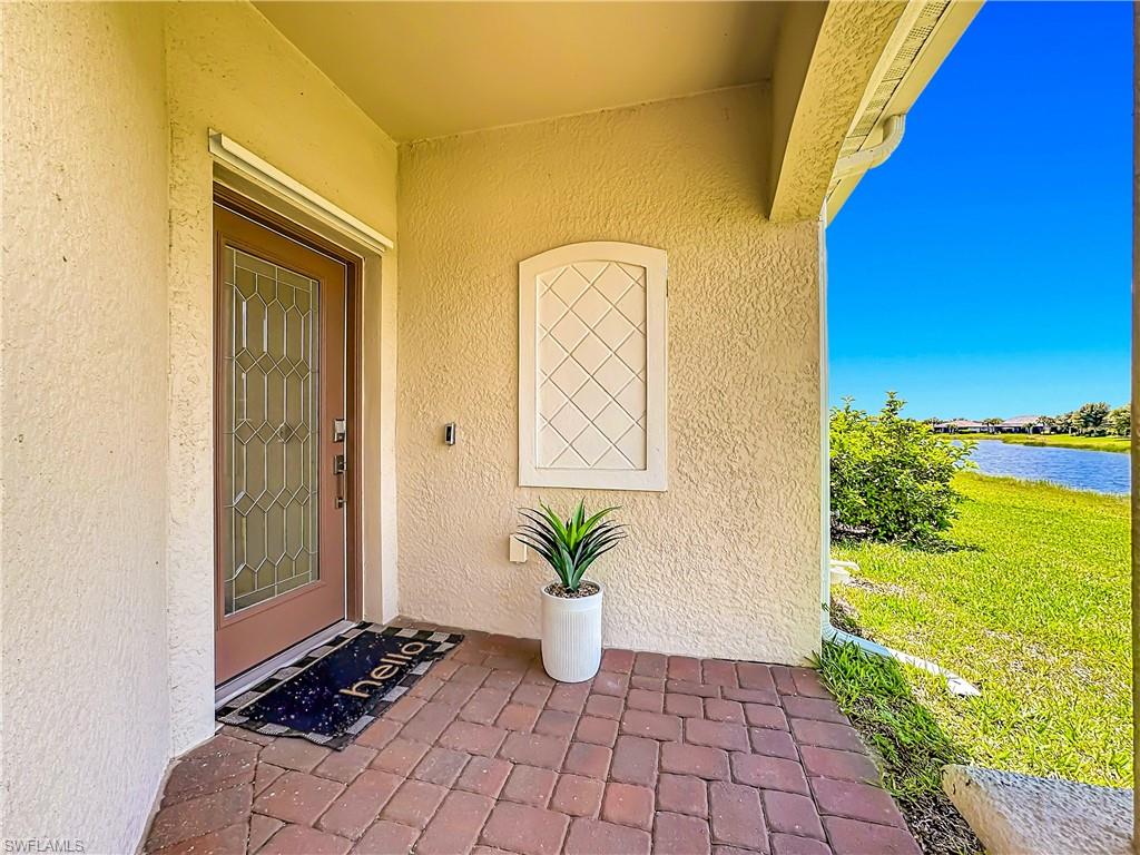 2558 Vine Ave Property Photo 11