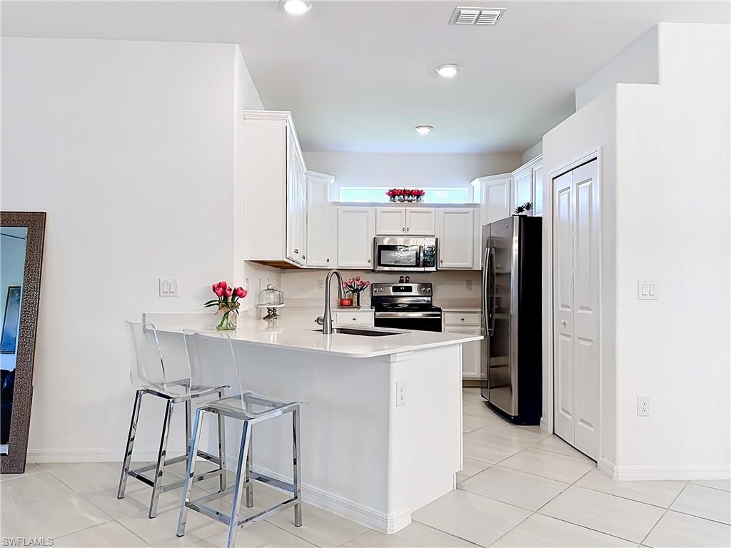 2558 Vine Ave Property Photo 17