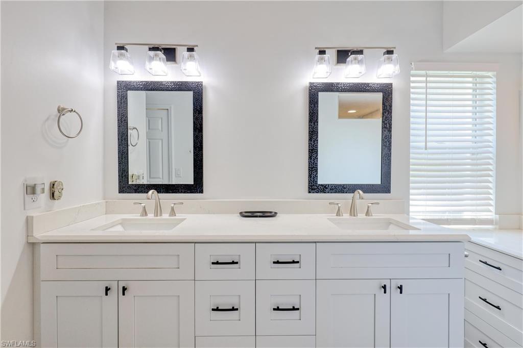 22589 Island Lakes Dr Property Photo 21