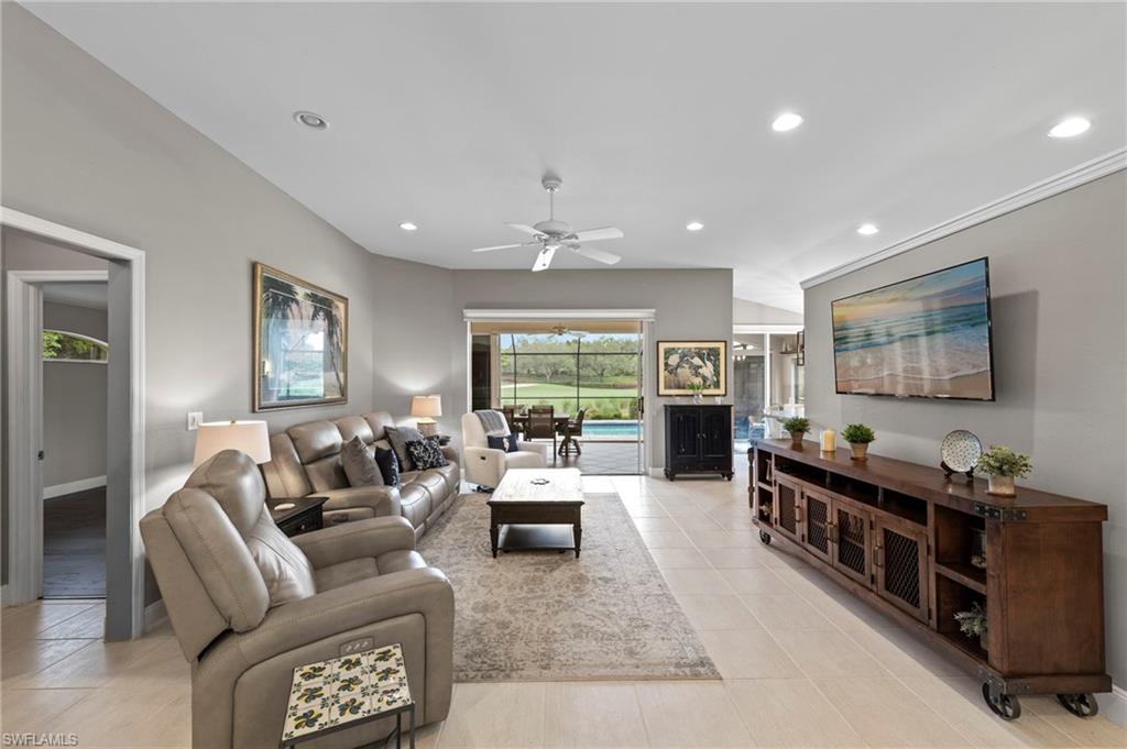 10321 Foxtail Creek Ct Property Photo 6