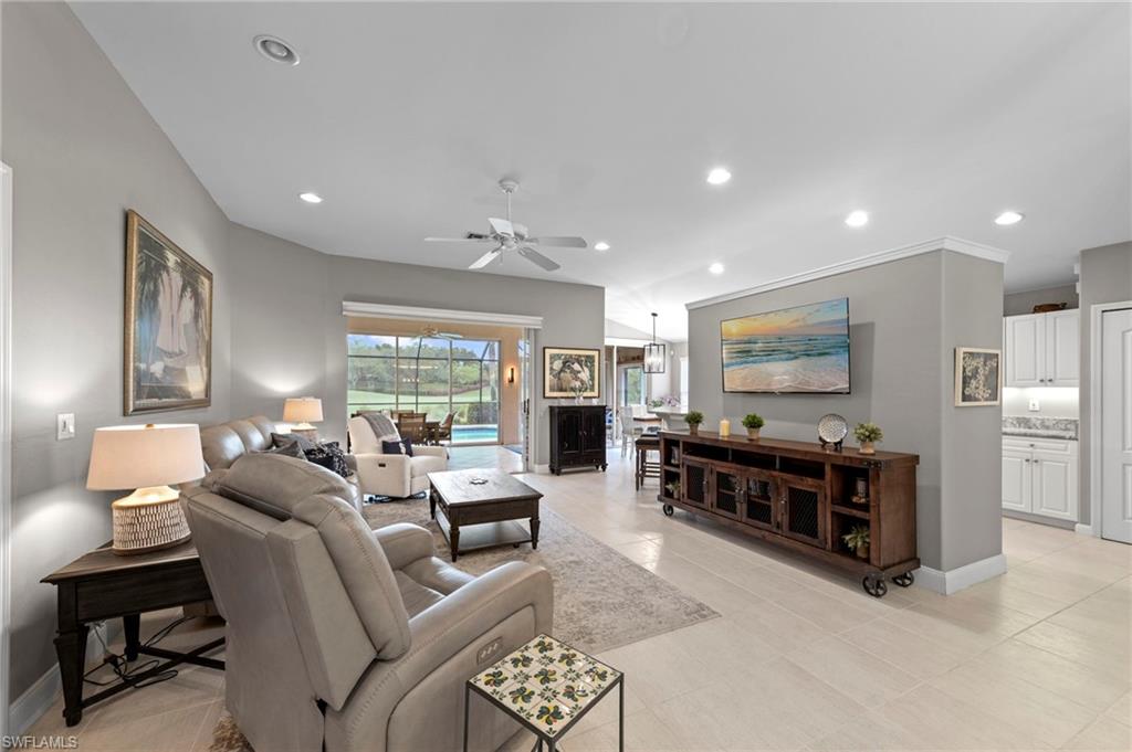 10321 Foxtail Creek Ct Property Photo 7