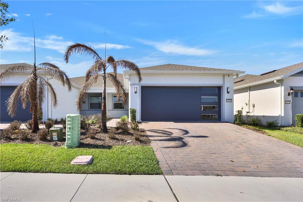 15806 Gem View St Property Photo 2