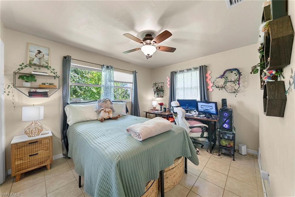 803 Monet St Property Photo 23