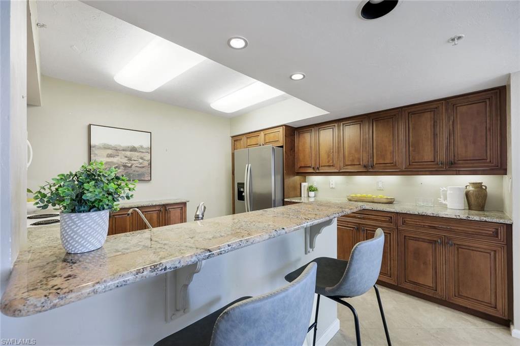 990 Cape Marco Dr 208 Property Photo 3