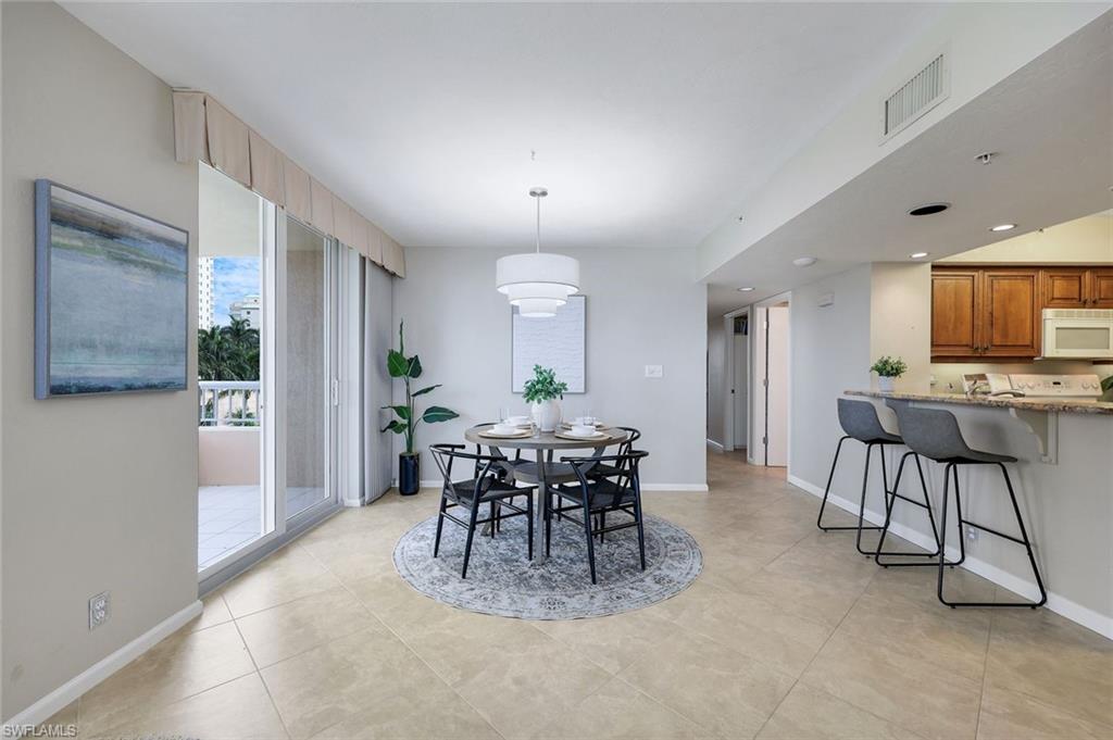 990 Cape Marco Dr 208 Property Photo 8